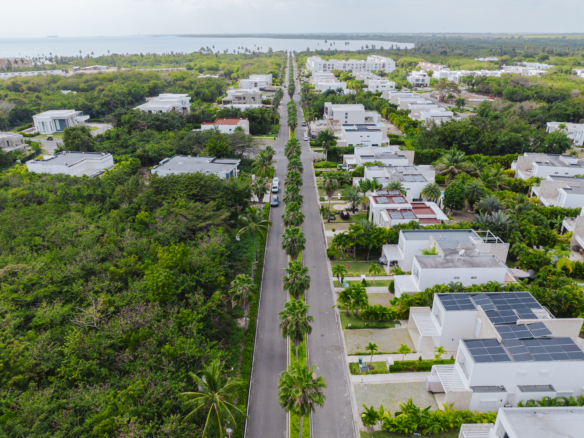 Solares – Residencial Athletic Field